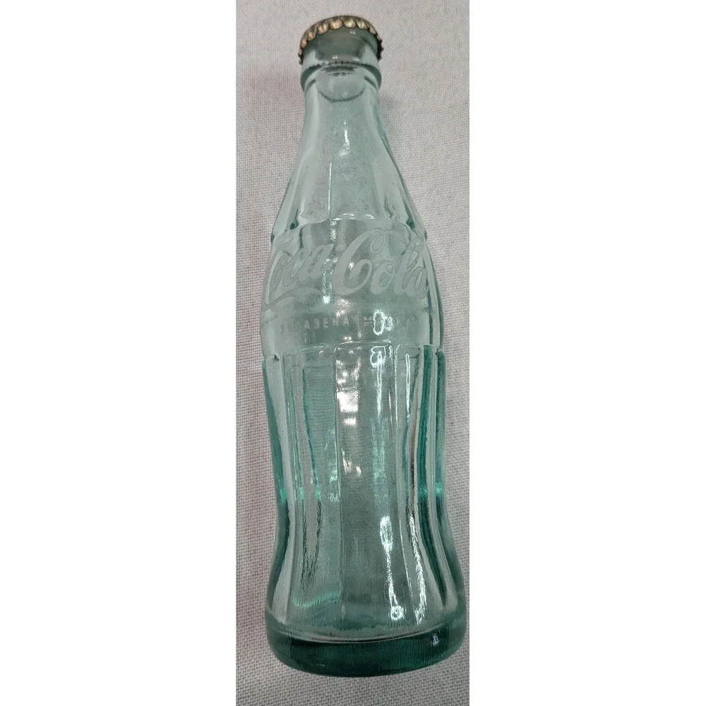 Coca-Cola Glass Bottle Unisex OS Green Good Cyrillic Logo Vintage Hobbleskirt